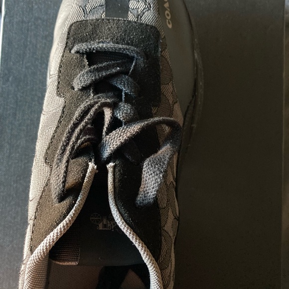 Selling Coach shoes New never used - Picture 2 of 5